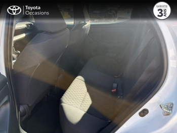 Photo 12 du bon plan TOYOTA Yaris 70 VVT-i Dynamic Business 5p MY21 occasion à 12990 €