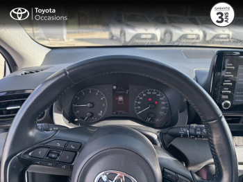Photo 13 du bon plan TOYOTA Yaris 70 VVT-i Dynamic Business 5p MY21 occasion à 12990 €