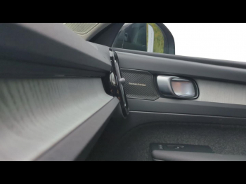 Photo 33 du bon plan VOLVO XC40 B3 163ch Ultra DCT 7 occasion à 47900 €