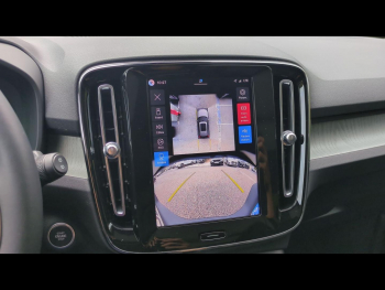Photo 37 du bon plan VOLVO XC40 B3 163ch Ultra DCT 7 occasion à 47900 €