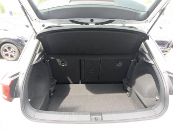 Photo 11 du bon plan VOLKSWAGEN T-Roc 1.5 TSI EVO 150ch Carat DSG7 occasion à 16990 €