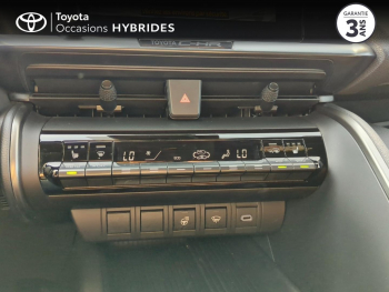 Photo 22 du bon plan TOYOTA C-HR 1.8 Hybride 140ch Design MY25 occasion à 29400 €