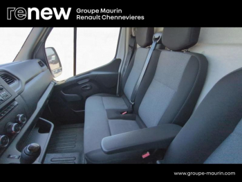 Photo 11 du bon plan RENAULT Master Fg VUL F3500 L2H2 2.3 Blue dCi 135ch Confort Euro6E occasion à 23990 €