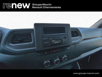 Photo 12 du bon plan RENAULT Master Fg VUL F3500 L2H2 2.3 Blue dCi 135ch Confort Euro6E occasion à 23990 €