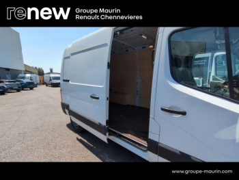 Photo 14 du bon plan RENAULT Master Fg VUL F3500 L2H2 2.3 Blue dCi 135ch Confort Euro6E occasion à 23990 €