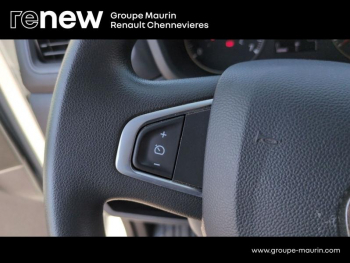 Photo 19 du bon plan RENAULT Master Fg VUL F3500 L2H2 2.3 Blue dCi 135ch Confort Euro6E occasion à 23990 €