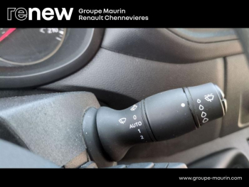 Photo 21 du bon plan RENAULT Master Fg VUL F3500 L2H2 2.3 Blue dCi 135ch Confort Euro6E occasion à 23990 €