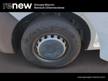 Photo 29 du bon plan RENAULT Master Fg VUL F3500 L2H2 2.3 Blue dCi 135ch Confort Euro6E occasion à 23990 €