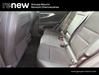 Photo 10 du bon plan RENAULT Austral 1.2 E-Tech full hybrid 200ch Iconic esprit Alpine occasion à 31999 €