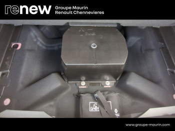Photo 14 du bon plan RENAULT Austral 1.2 E-Tech full hybrid 200ch Iconic esprit Alpine occasion à 31999 €