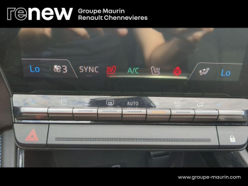 Photo 27 du bon plan RENAULT Austral 1.2 E-Tech full hybrid 200ch Iconic esprit Alpine occasion à 31999 €