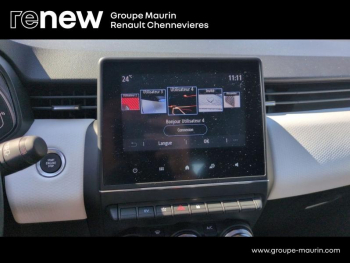 Photo 12 du bon plan RENAULT Clio 1.6 E-Tech hybride 140ch Intens -21N occasion à 15990 €