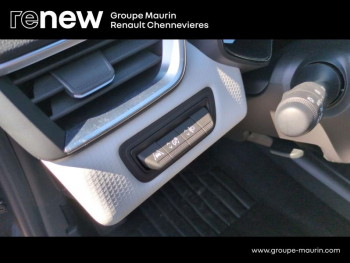 Photo 16 du bon plan RENAULT Clio 1.6 E-Tech hybride 140ch Intens -21N occasion à 15990 €