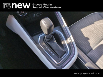 Photo 22 du bon plan RENAULT Clio 1.6 E-Tech hybride 140ch Intens -21N occasion à 15990 €
