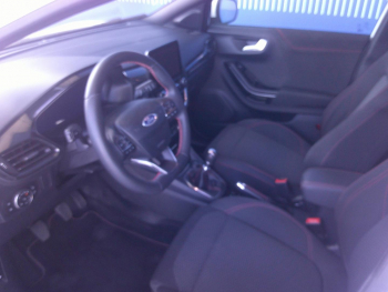 Photo 20 du bon plan FORD Puma 1.0 Flexifuel 125ch S&S mHEV ST-Line occasion à 17900 €