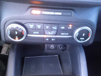 Photo 16 du bon plan FORD Kuga 2.5 Duratec 225ch PHEV ST-Line BVA occasion à 27900 €