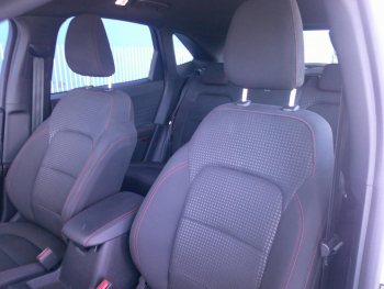 Photo 22 du bon plan FORD Kuga 2.5 Duratec 225ch PHEV ST-Line BVA occasion à 27900 €