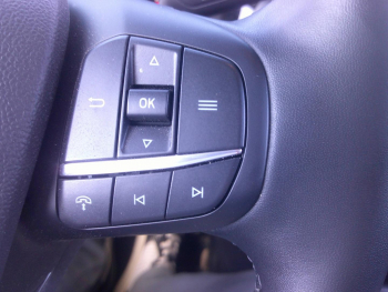 Photo 14 du bon plan FORD Tourneo Courier 1.0 EcoBoost 125ch S&S Titanium occasion à 22900 €