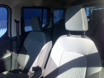 Photo 22 du bon plan FORD Tourneo Courier 1.0 EcoBoost 125ch S&S Titanium occasion à 22900 €