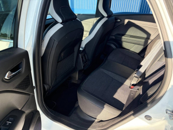 Photo 11 du bon plan RENAULT Captur 1.3 TCe mild hybrid 140ch Techno occasion à 16900 €