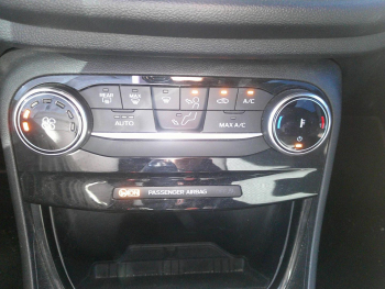 Photo 16 du bon plan FORD Puma 1.0 Flexifuel 125ch S&S mHEV ST-Line occasion à 17900 €