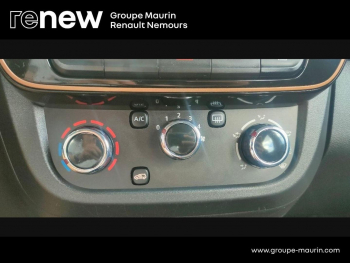 Photo 27 du bon plan DACIA Spring 65ch Extreme occasion à 10950 €