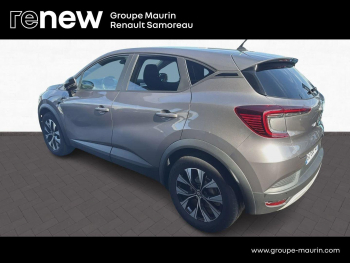 Photo 4 du bon plan RENAULT Captur 1.6 E-Tech hybride 145ch Evolution occasion à 18900 €