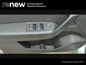 Photo 18 du bon plan RENAULT Captur 1.6 E-Tech hybride 145ch Business occasion à 16290 €