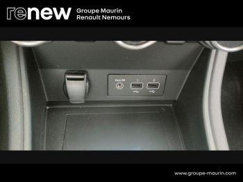 Photo 26 du bon plan RENAULT Captur 1.6 E-Tech hybride 145ch Business occasion à 16290 €