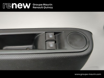Photo 15 du bon plan RENAULT Twingo 1.0 SCe 70ch Life Euro6c occasion à 7190 €