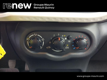 Photo 18 du bon plan RENAULT Twingo 1.0 SCe 70ch Life Euro6c occasion à 7190 €