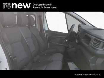 Photo 15 du bon plan RENAULT Trafic Combi L1 2.0 Blue dCi 150ch S&S Zen 8 places occasion à 19790 €