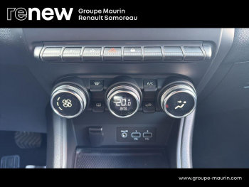 Photo 25 du bon plan RENAULT Captur 1.6 E-Tech hybride 145ch Rive Gauche occasion à 17700 €