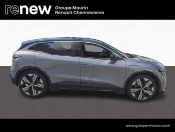 Photo 3 du bon plan RENAULT Megane V (BCB) Ph1 E-Tech Electric EV60 220ch Icon occasion à 26990 €