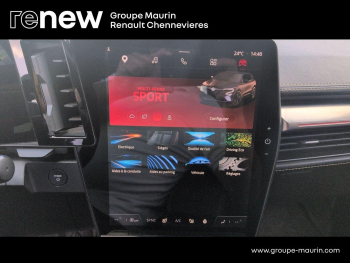 Photo 25 du bon plan RENAULT Megane V (BCB) Ph1 E-Tech Electric EV60 220ch Icon occasion à 26990 €