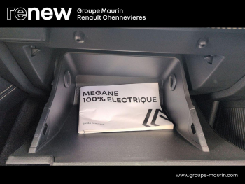Photo 31 du bon plan RENAULT Megane V (BCB) Ph1 E-Tech Electric EV60 220ch Icon occasion à 26990 €