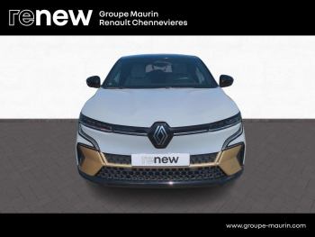Photo 2 du bon plan RENAULT Megane E-Tech Electric EV60 220ch Iconic super charge -C occasion à 26999 €