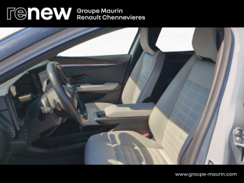 Photo 10 du bon plan RENAULT Megane E-Tech Electric EV60 220ch Iconic super charge -C occasion à 26999 €