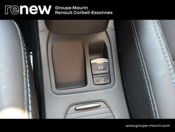 Photo 27 du bon plan RENAULT Clio 1.0 TCe 90ch esprit Alpine - 25 occasion à 18999 €