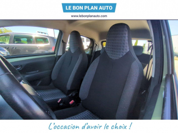 Photo 18 du bon plan PEUGEOT 108 VTi 72 Allure S&S 4cv 5p occasion à 8980 €