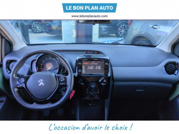 Photo 21 du bon plan PEUGEOT 108 VTi 72 Allure S&S 4cv 5p occasion à 8980 €