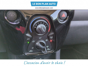 Photo 32 du bon plan PEUGEOT 108 VTi 72 Allure S&S 4cv 5p occasion à 8980 €