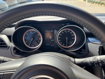 Photo 17 du bon plan SUZUKI Swift 1.2 Dualjet Hybrid 83ch Pack occasion à 15990 €