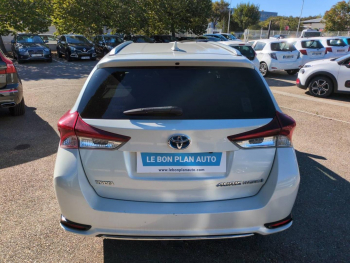 Photo 8 du bon plan TOYOTA Auris Touring Sports HSD 136h Design occasion à 14990 €