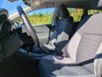 Photo 16 du bon plan TOYOTA Auris Touring Sports HSD 136h Design occasion à 14990 €