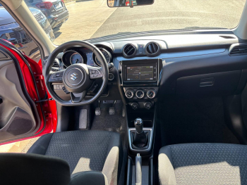 Photo 10 du bon plan SUZUKI Swift 1.2 Dualjet Hybrid 83ch Pack occasion à 15990 €