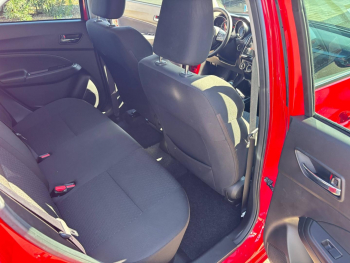 Photo 20 du bon plan SUZUKI Swift 1.2 Dualjet Hybrid 83ch Pack occasion à 15990 €