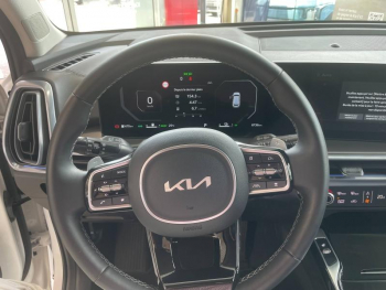Photo 12 du bon plan KIA Sorento 1.6 T-GDi 253ch PHEV Design Business 4x4 7 places occasion à 59990 €