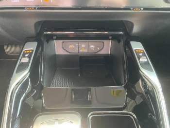 Photo 16 du bon plan KIA Sorento 1.6 T-GDi 253ch PHEV Design Business 4x4 7 places occasion à 59990 €