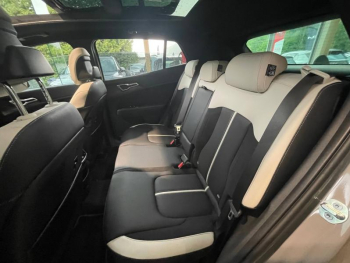 Photo 17 du bon plan KIA Sportage 1.6 T-GDi 239ch HEV GT-line Premium BVA6 4WD occasion à 43990 €